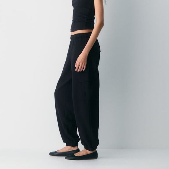 Aritzia TNA Black Cozy Fleece Sweatfleece Mega Cargo Jogger Thick Sweatpants XS - Picture 5 of 13